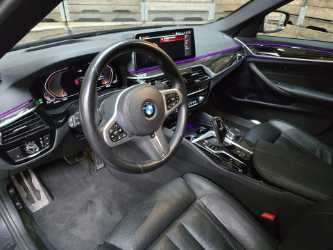 BMW 5 Serie 530d Business Edition Plus M-Sport Laser Led Pano Leder HUD Clima Cruise 18"LM