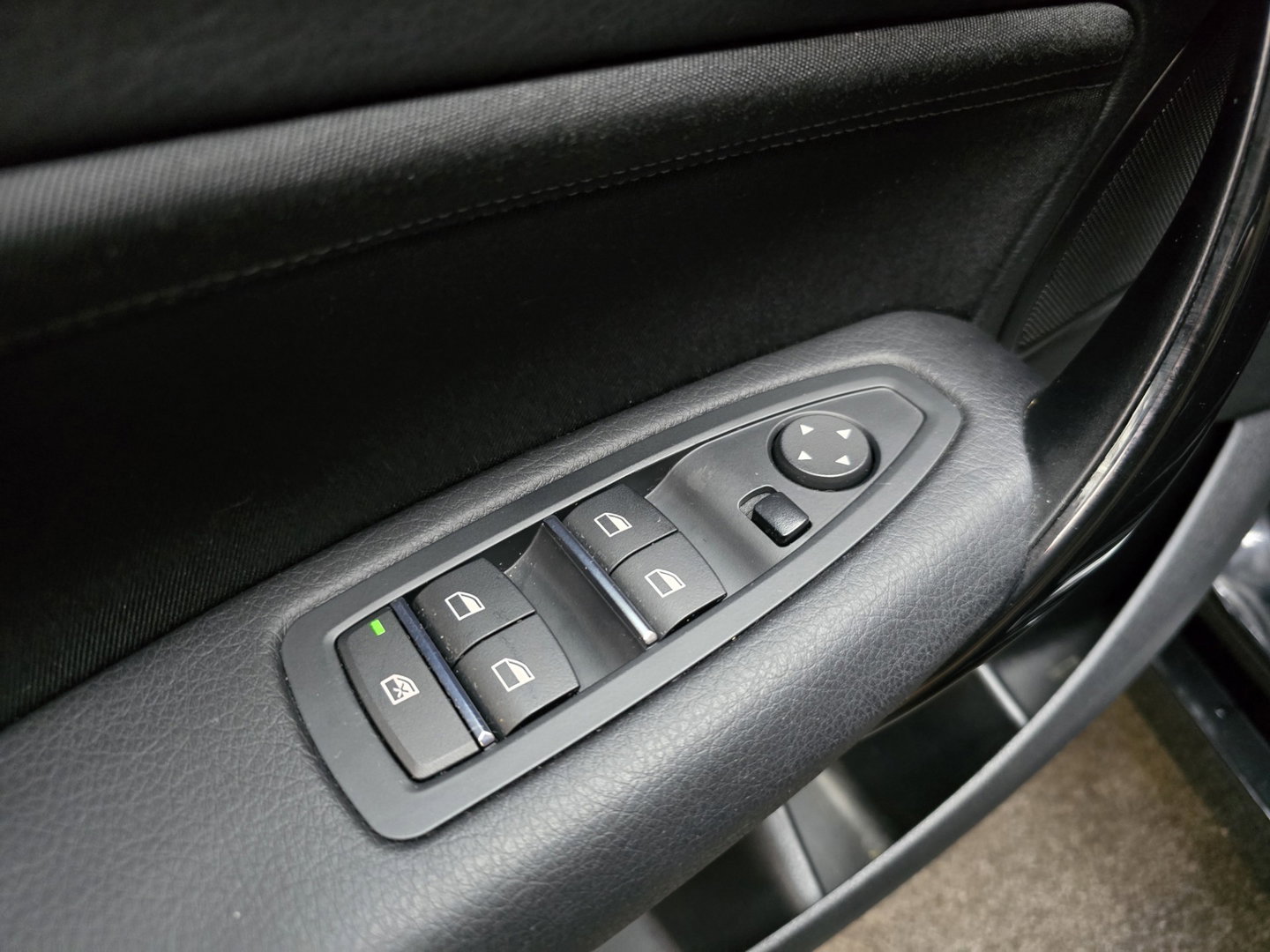 BMW 1-serie 118i Executive Sportline Navi clima LED Shadowline cruise trekhaak LM