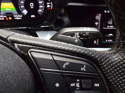 Audi A3 Sportback 40 TFSI e Edition S-Line TURBOBLAUW Pano HUD Keyless LED-Matrix Camera 19''LM