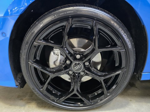 Audi A3 Sportback 40 TFSI e Edition S-Line TURBOBLAUW Pano HUD Keyless LED-Matrix Camera 19''LM