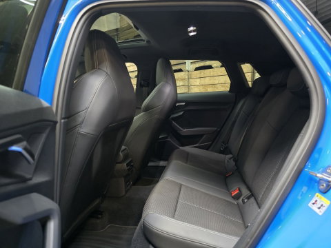 Audi A3 Sportback 40 TFSI e Edition S-Line TURBOBLAUW Pano HUD Keyless LED-Matrix Camera 19''LM