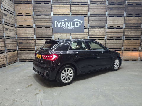 Audi A1 Sportback 30 TFSI Advanced edition S-Line Carplay Navigatie Stoelverwarming 16"LM
