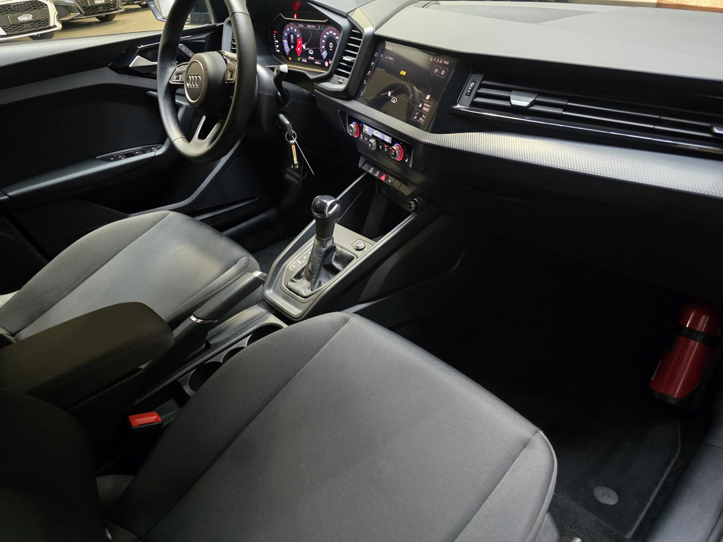 Audi A1 Sportback 30 TFSI Advanced edition S-Line Carplay Navigatie Stoelverwarming 16"LM