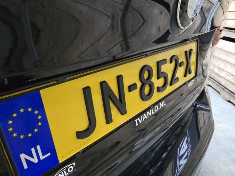 BMW X1 SDrive20i Centennial Executive Xenon Navi Airco Cruise PDC LM