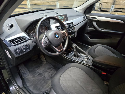 BMW X1 SDrive20i Centennial Executive Xenon Navi Airco Cruise PDC LM