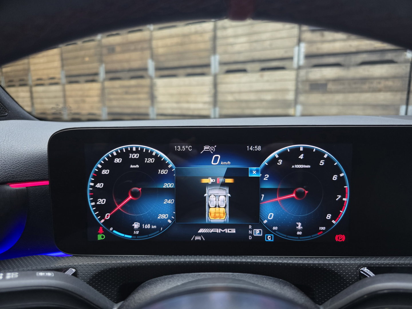 Mercedes-Benz A-Klasse AMG 35 4MATIC Premium Pano Sfeer Camera Navi LM Trekhaak