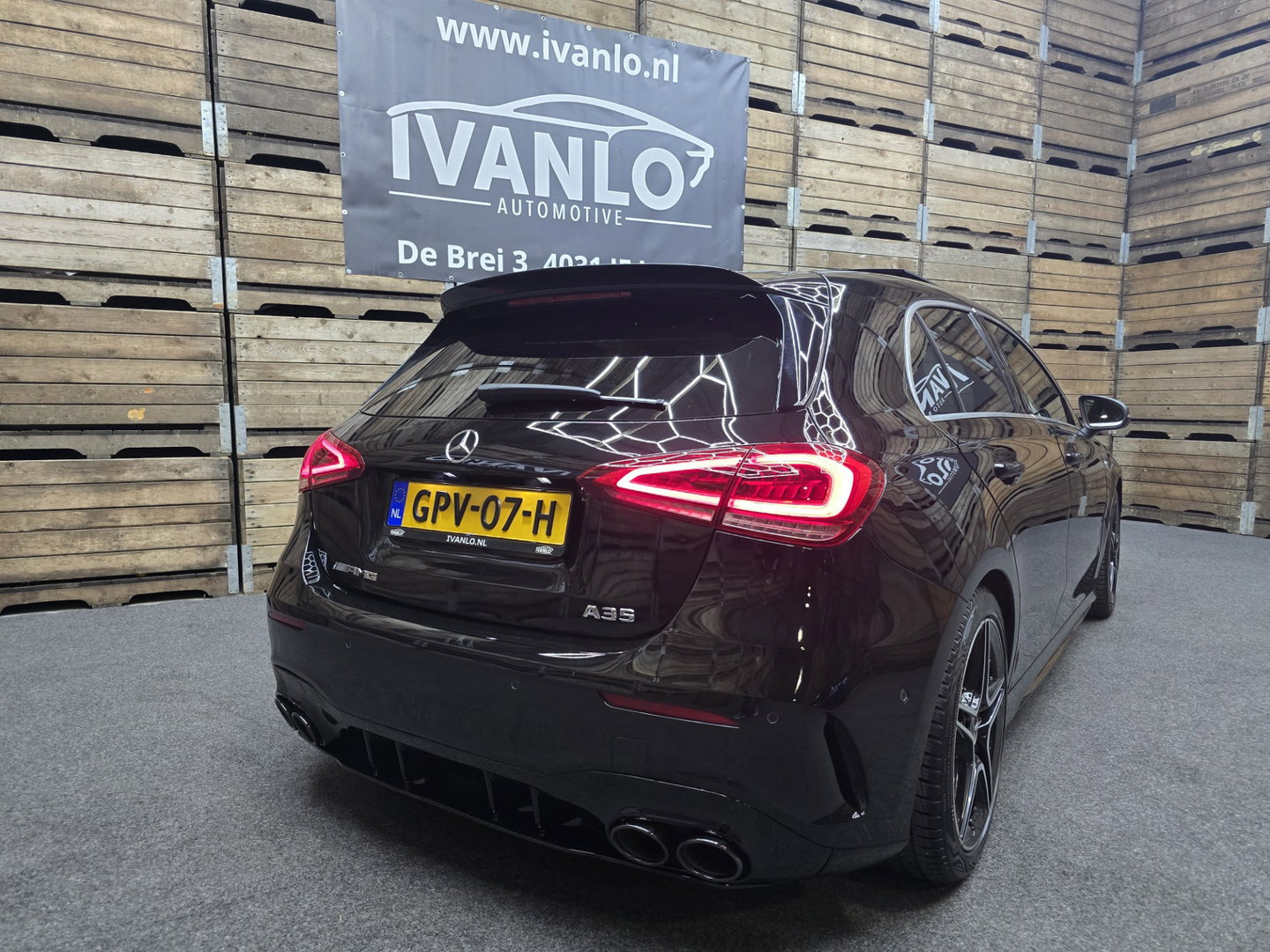 Mercedes-Benz A-Klasse AMG 35 4MATIC Premium Pano Sfeer Camera Navi LM Trekhaak