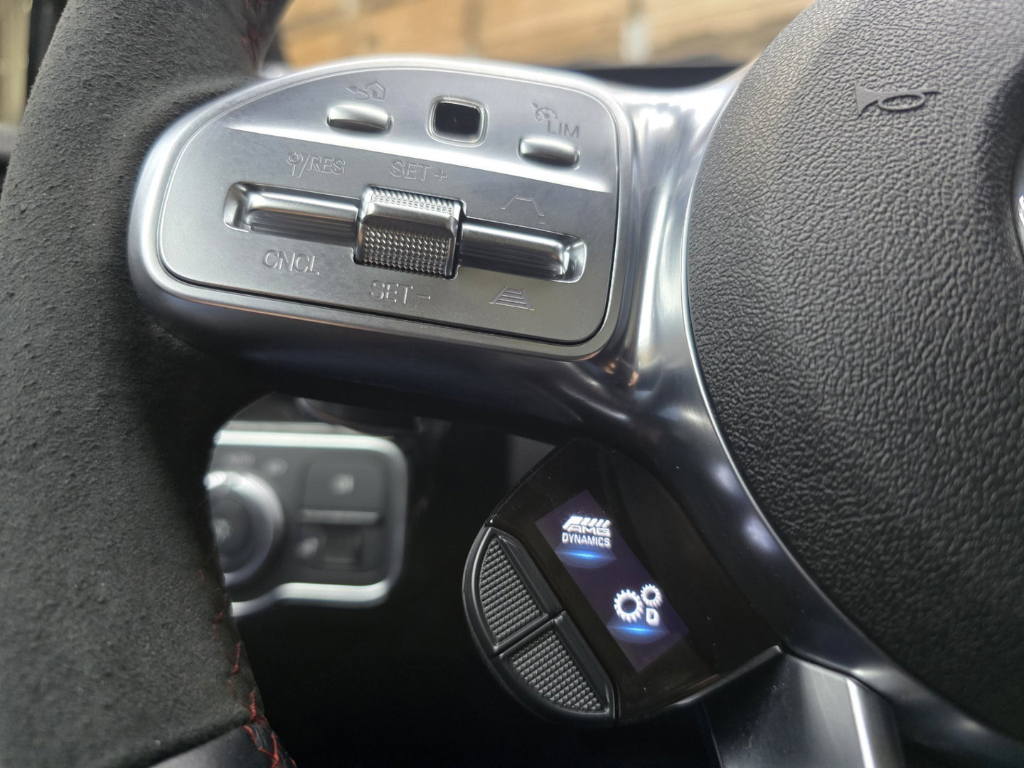 Mercedes-Benz A-Klasse AMG 35 4MATIC Premium Pano Sfeer Camera Navi LM Trekhaak
