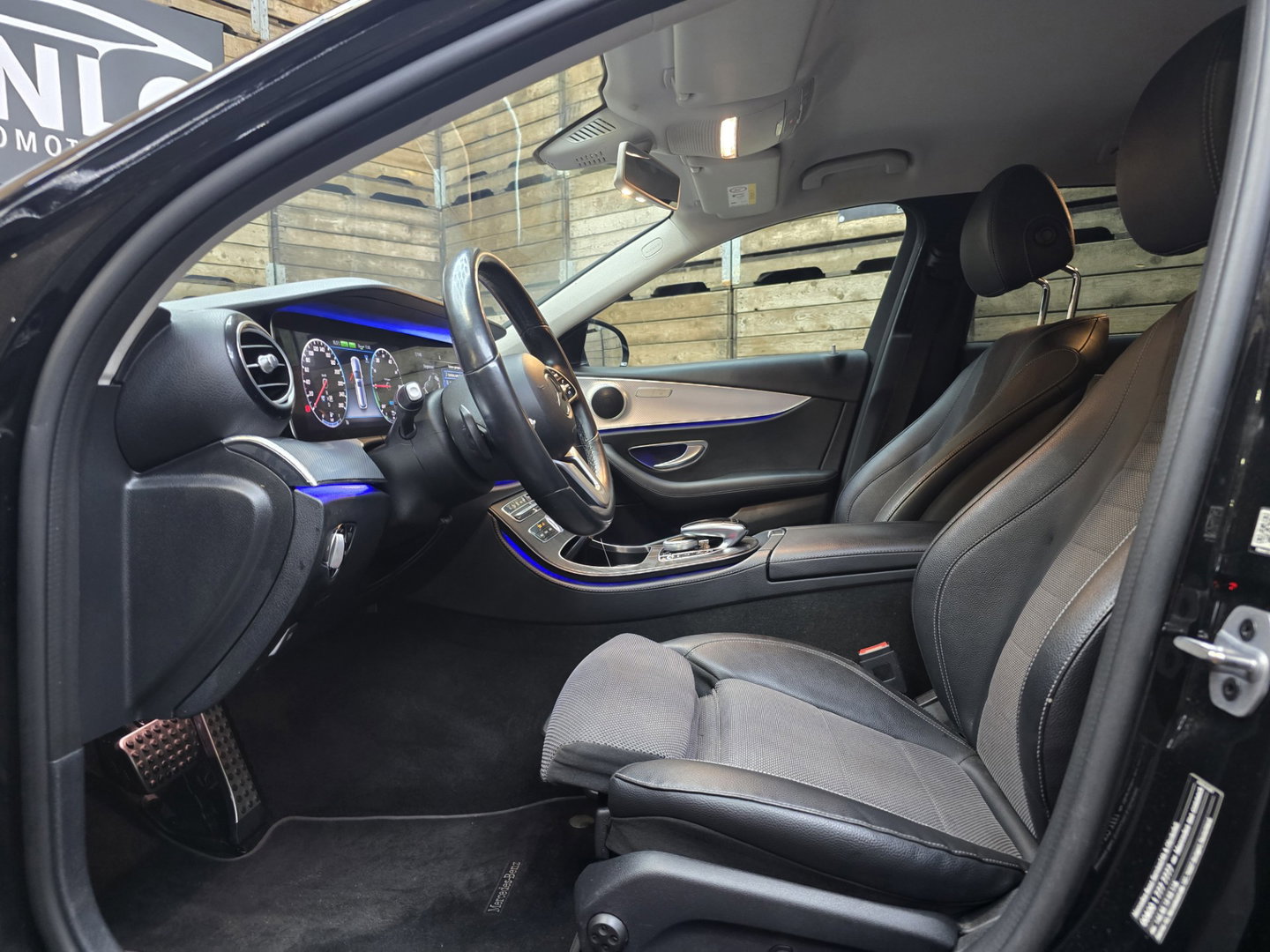 Mercedes-Benz E-Klasse Estate 300 de Business Solution PHEV LED Navi Camera Sfeer Clima Cruise LM