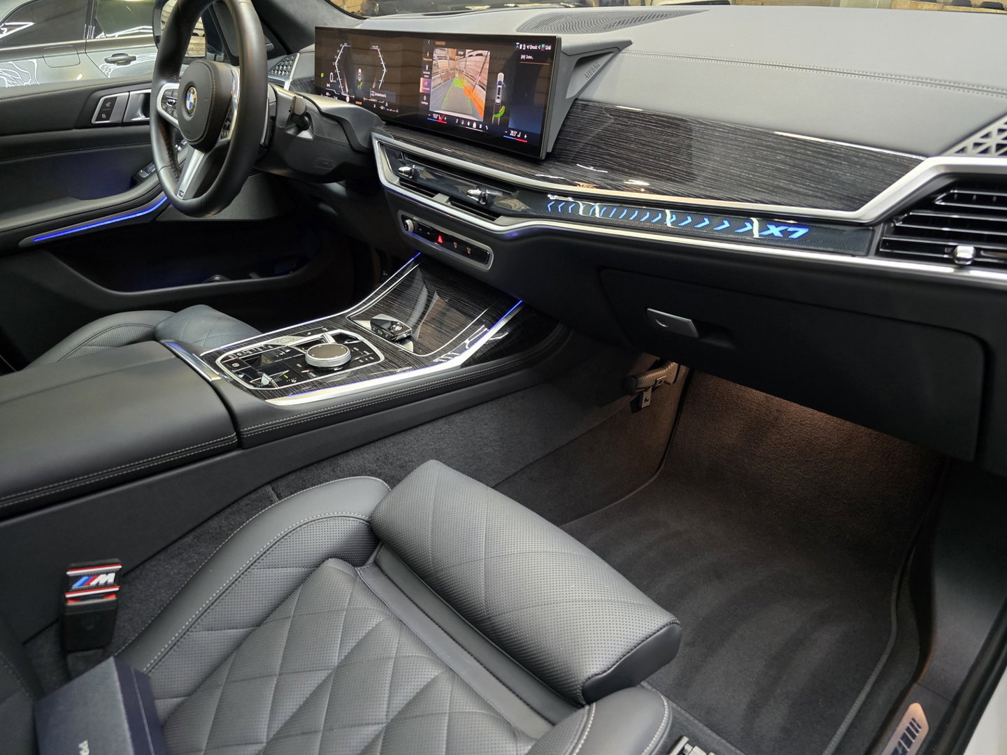 BMW X7 4.0 D M Sport Pano Softclose Ambiente Camera Leder Navi Carplay 22"LM
