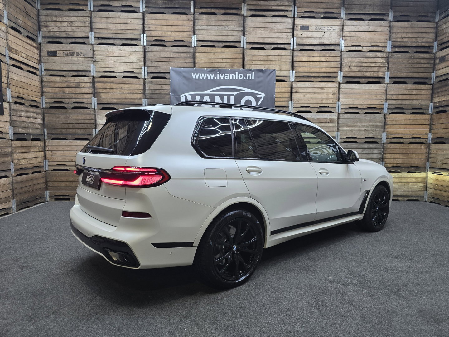 BMW X7 4.0 D M Sport Pano Softclose Ambiente Camera Leder Navi Carplay 22"LM