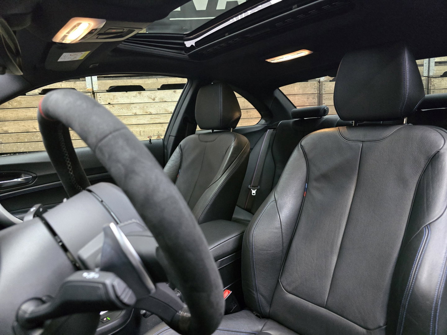 BMW 2 Serie Coupé 220i High Executive M Performance Sport Leder Memory Schuif/kantel dak 18"LM