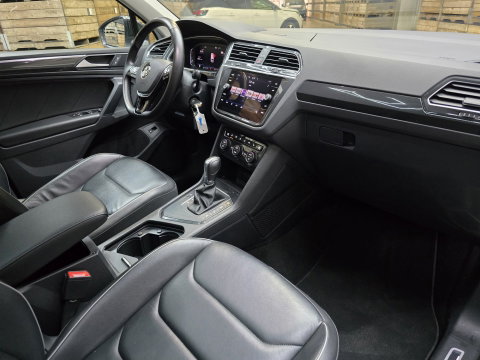 Volkswagen Tiguan 1.5 TSI ACT Highline Business R Pano VCP Leder 360 Navi Clima 19"LM