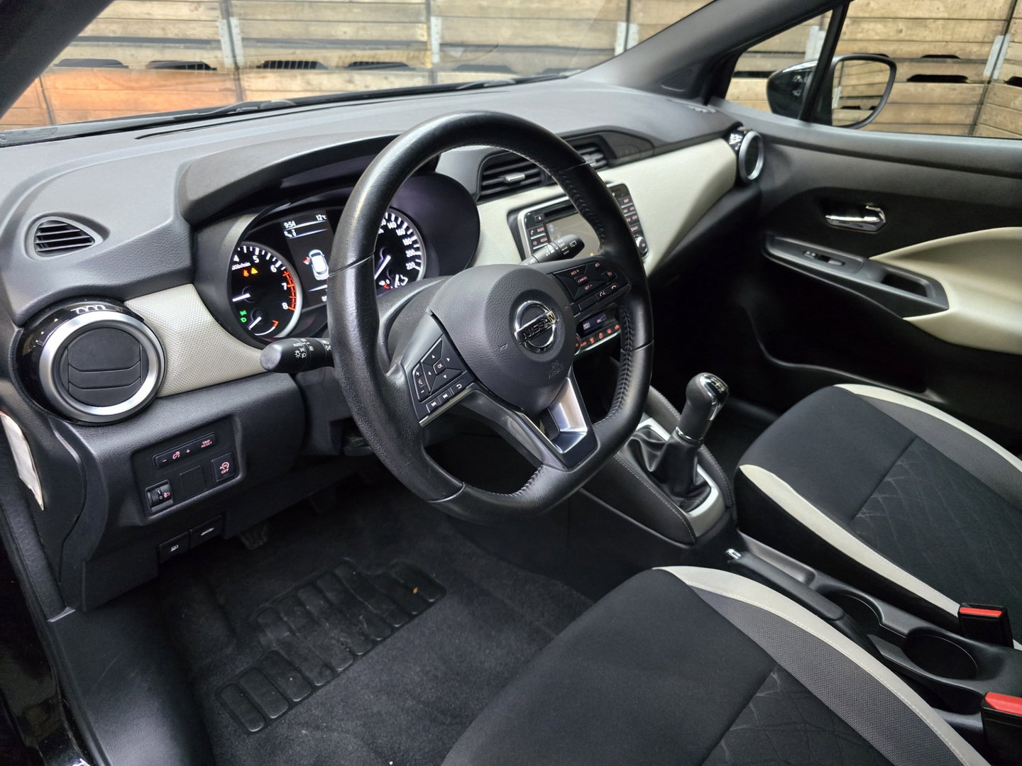 Nissan Micra 0.9 IG-T N-Connecta 360 navi clima cruise lm