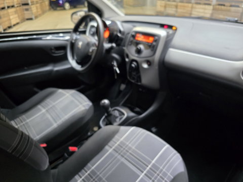 Peugeot 108 1.0 e-VTi Active Carplay Airconditioning Bluetooth