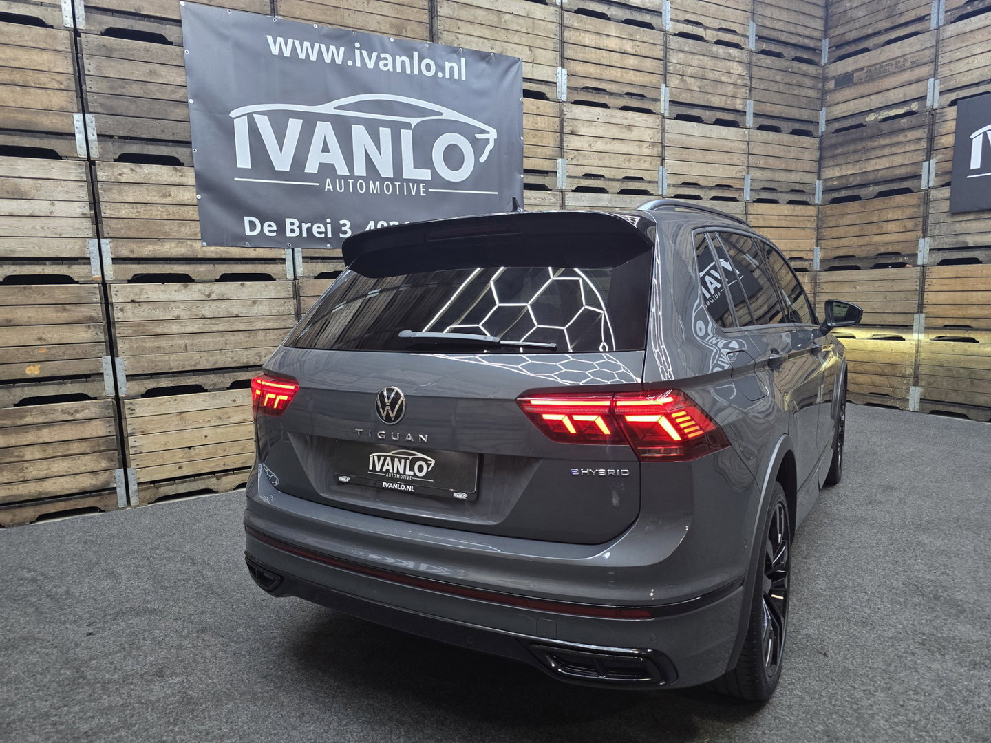 Volkswagen Tiguan 1.4 TSI eHybrid R-Line Blackstyle Leder Trekhaak LED Navi 20"LM