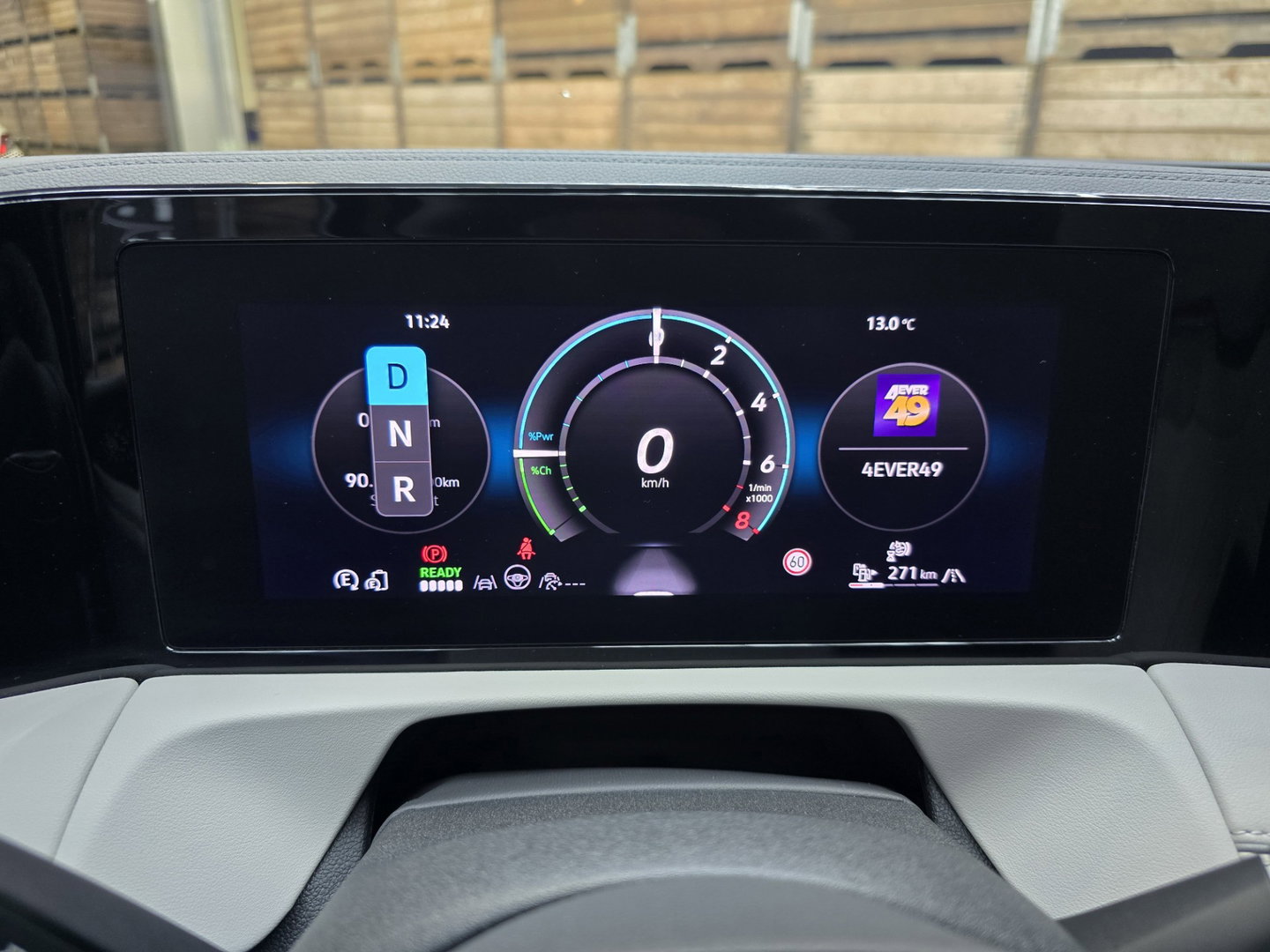 Volkswagen Tiguan 1.5 eHybrid Elegance IQ LIght Panorama 360 HUD Trekhaak 20"LM
