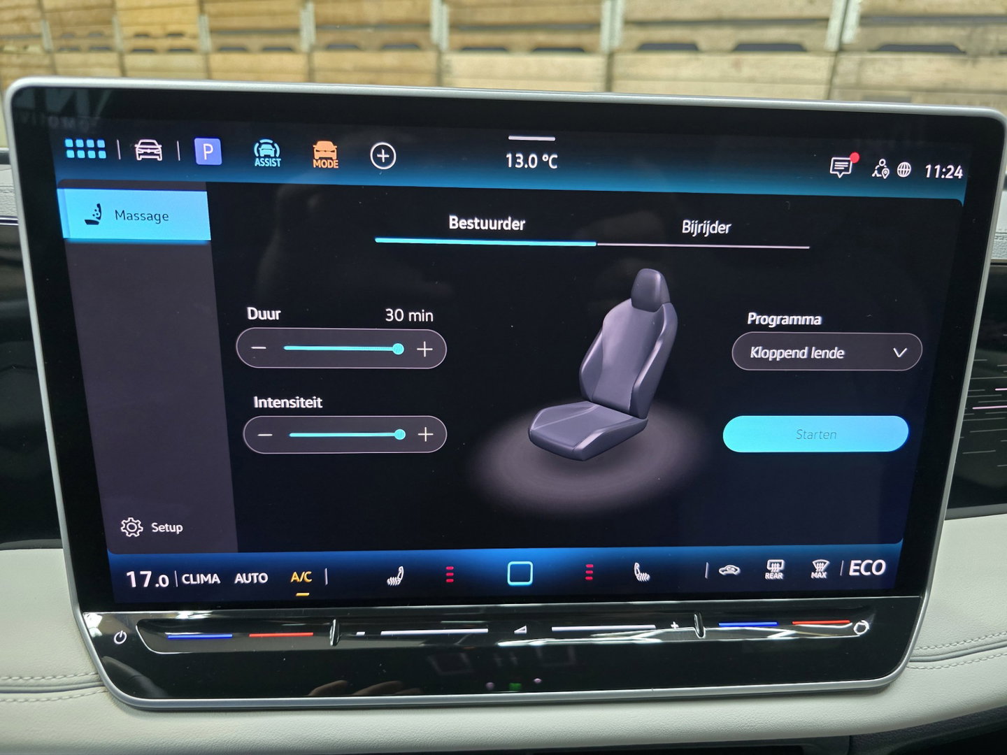 Volkswagen Tiguan 1.5 eHybrid Elegance IQ LIght Panorama 360 HUD Trekhaak 20"LM