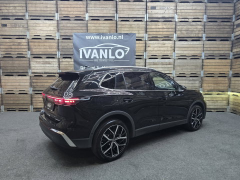 Volkswagen Tiguan 1.5 eHybrid Elegance IQ LIght Panorama 360 HUD Trekhaak 20"LM