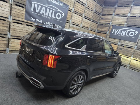 Kia Sorento 1.6 T-GDI Plug-in Hybrid 4WD DynamicPlusLine 7p. Pano Leer Trekhaak 19"LM