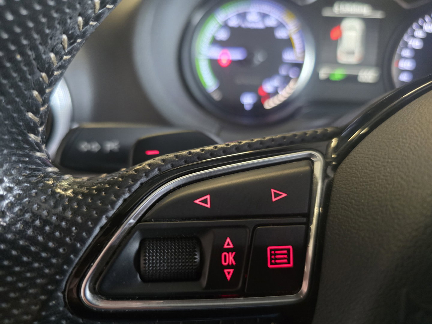 Audi A3 Sportback 1.4 e-tron PHEV Ambition Pro Line plus Leder Pano Navi LED LM