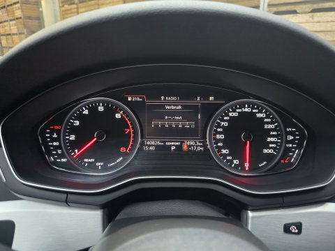 Audi A5 Sportback 35 TFSI Sport S-line edition 3x S Line Navi Keyless Clima 19"LM