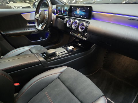 Mercedes-Benz A-Klasse 250 e Business Solution AMG Limited 360 Pano Elektr. Stoelen LED Navi LM