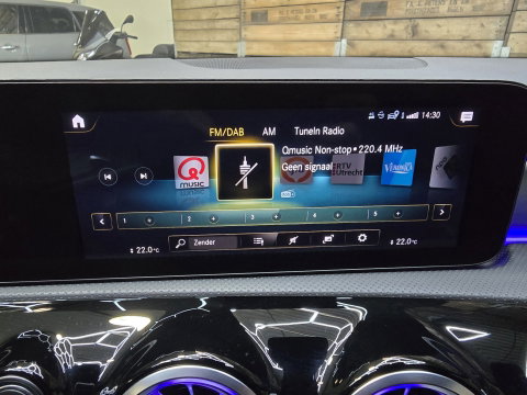 Mercedes-Benz A-Klasse 250 e Business Solution AMG Limited 360 Pano Elektr. Stoelen LED Navi LM