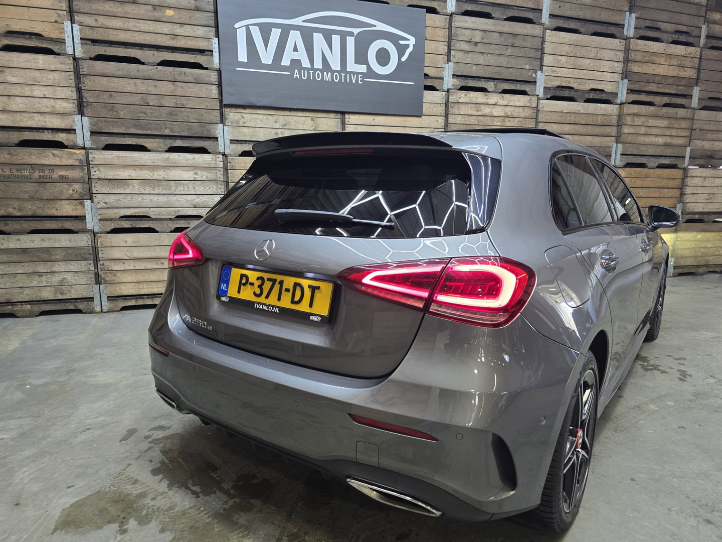 Mercedes-Benz A-Klasse 250 e Business Solution AMG Limited 360 Pano Elektr. Stoelen LED Navi LM