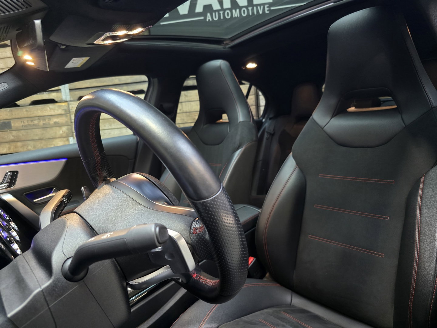Mercedes-Benz A-Klasse 250 e Business Solution AMG Limited 360 Pano Elektr. Stoelen LED Navi LM