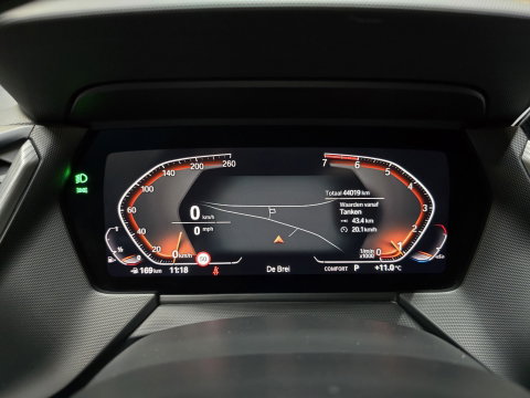 BMW 1-serie 118i High Executive Edition M-Sport Pano Leder Navi Camera Carplay 17"LM