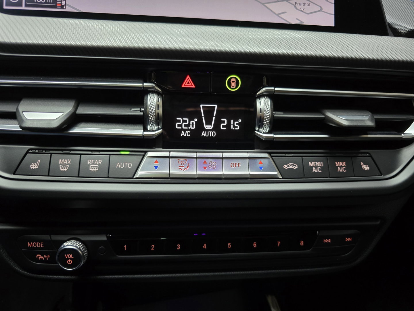 BMW 1-serie 118i High Executive Edition M-Sport Pano Leder Navi Camera Carplay 17"LM