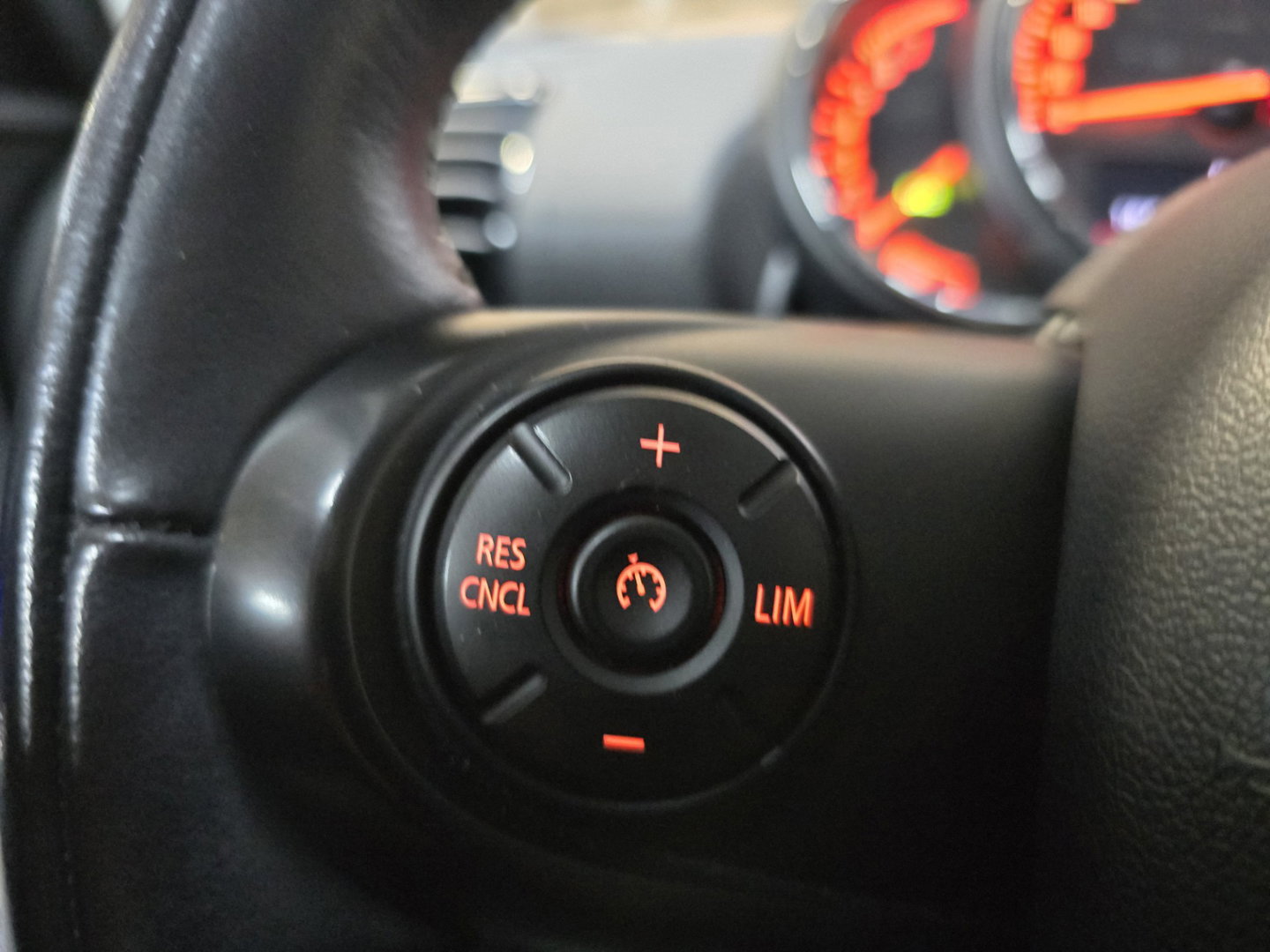 MINI Clubman 1.5 Cooper Pepper Business Navi LED PDC Bluetooth
