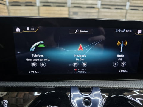 Mercedes-Benz CLA-Klasse Shooting Brake 200 Business Solution AMG MATT GRIJS Pano Camera Sfeer Navi LM