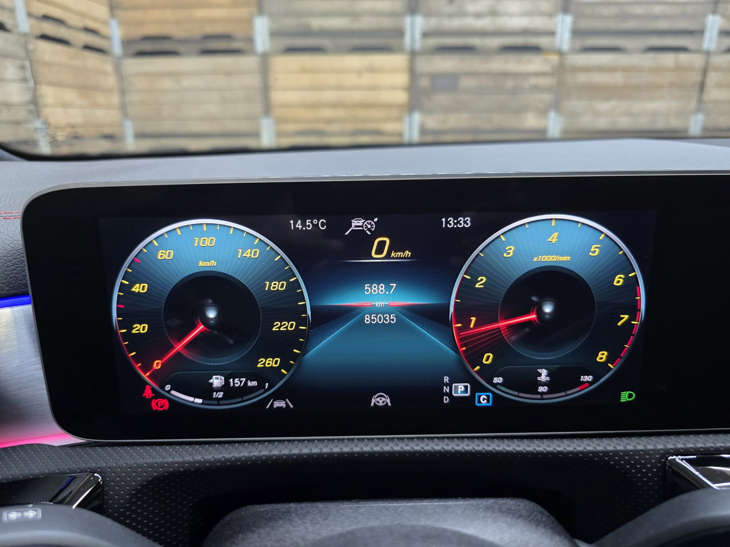 Mercedes-Benz CLA-Klasse Shooting Brake 200 Business Solution AMG MATT GRIJS Pano Camera Sfeer Navi LM