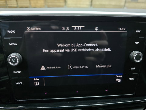 Volkswagen T-Roc 1.0 TSI R-Line IQ Drive Pakket Navi LED Clima LM
