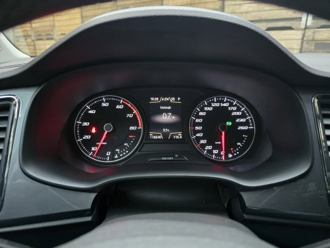 SEAT Ateca 1.4 EcoTSI Style Stoelverwarming parkeersensoren Climate Control 17''LM