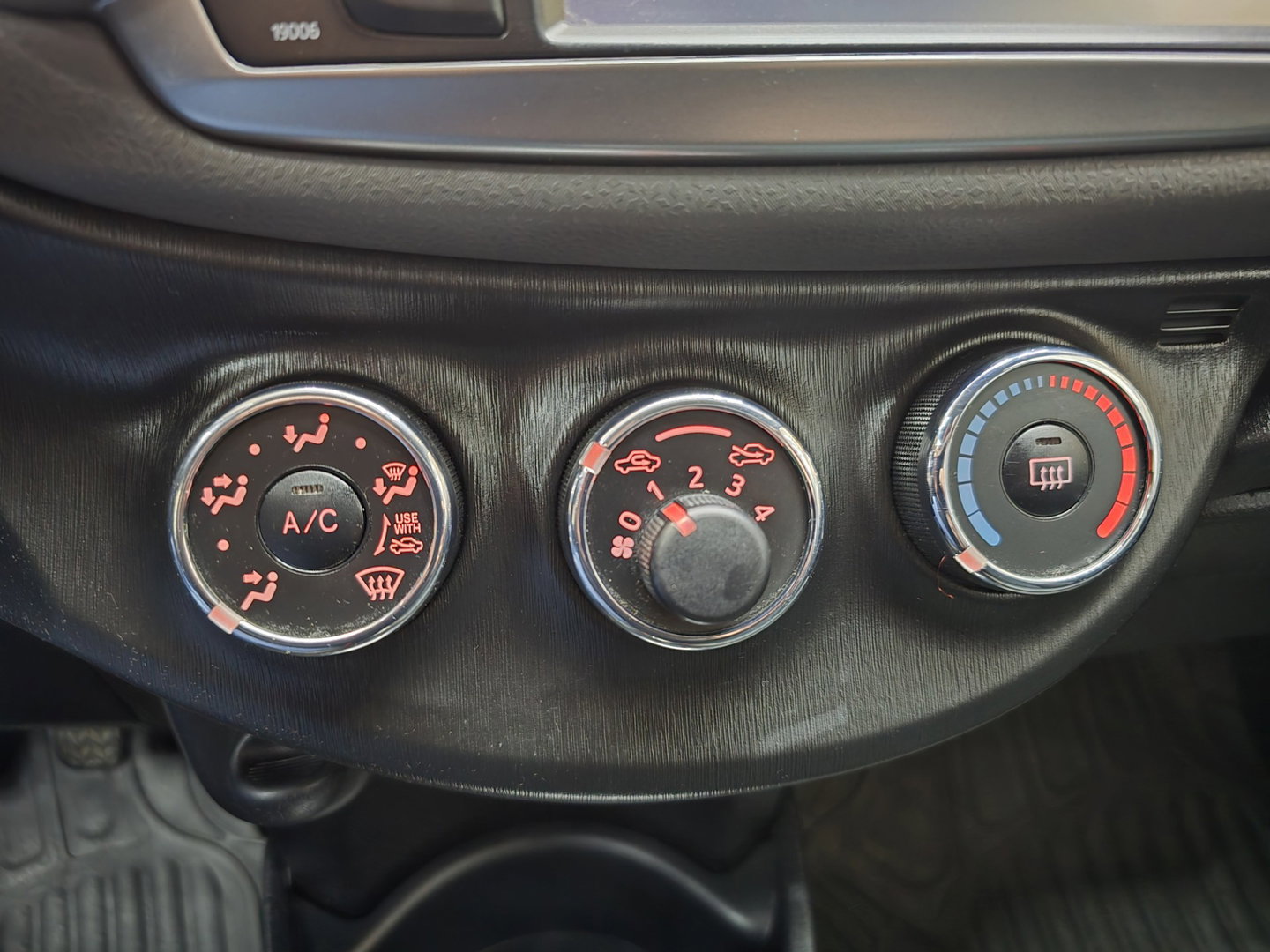 Toyota Yaris 1.0 VVT-i Aspiration Bluetooth Clima LM