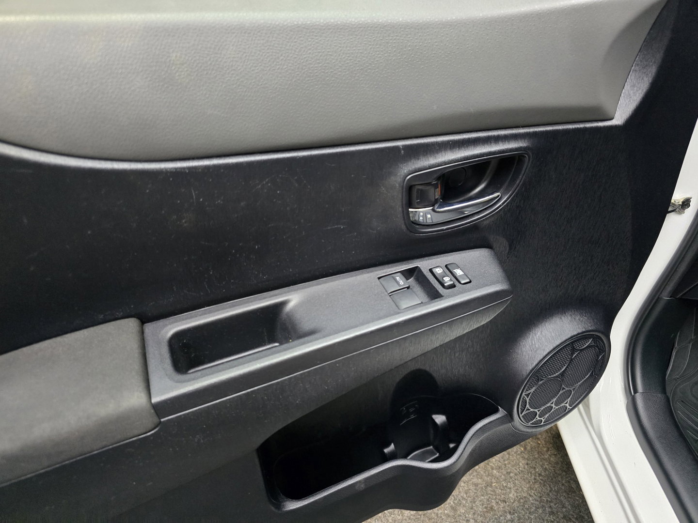 Toyota Yaris 1.0 VVT-i Aspiration Bluetooth Clima LM