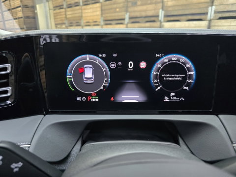 Volkswagen Tiguan 1.5 eHybrid Elegance IQ LIght Panorama 360 Trekhaak 20"LM