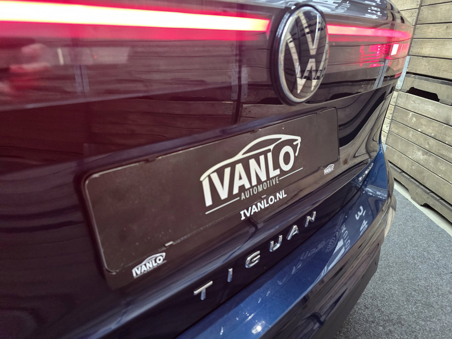 Volkswagen Tiguan 1.5 eHybrid Elegance IQ LIght Panorama 360 Trekhaak 20"LM
