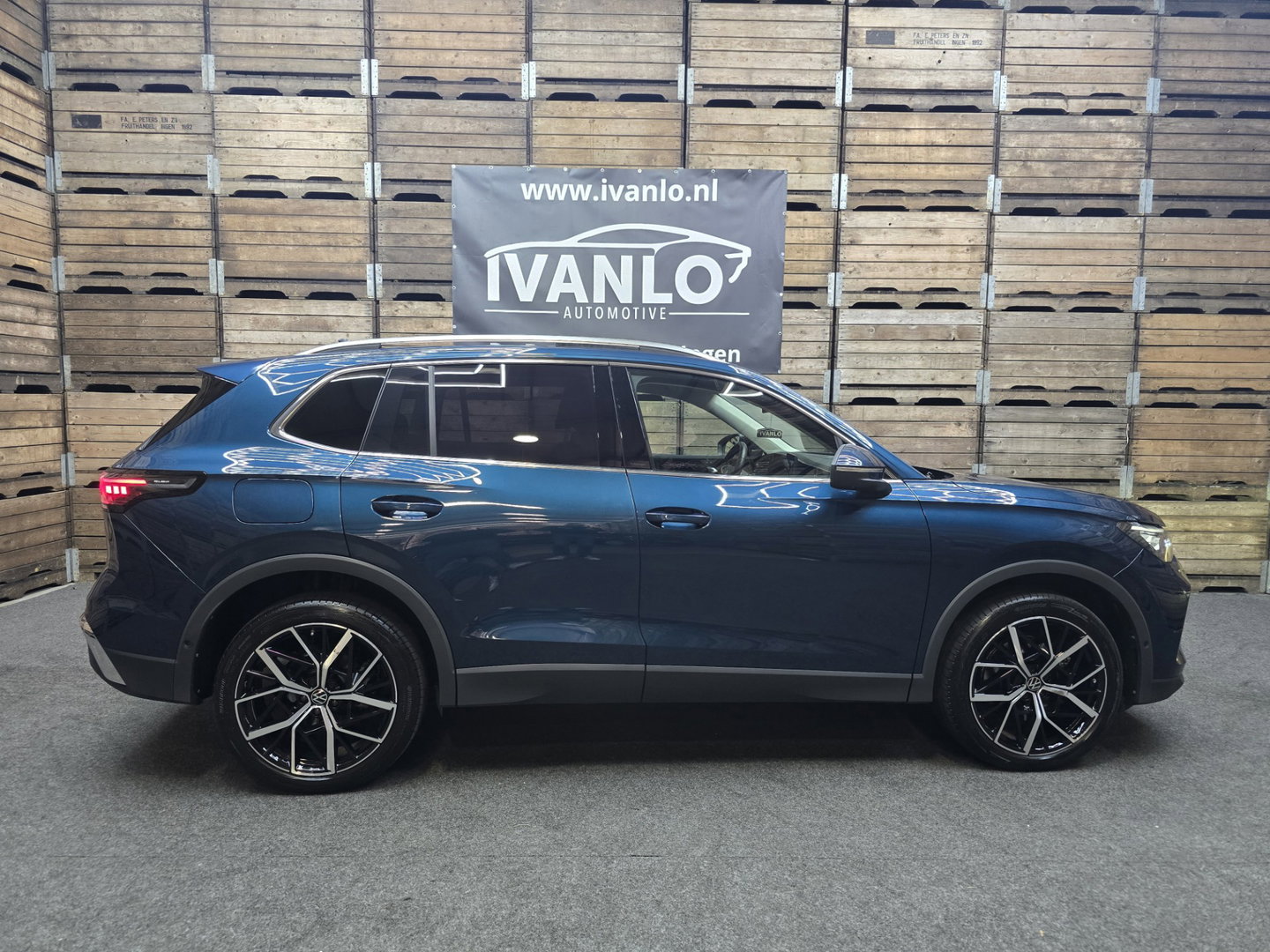 Volkswagen Tiguan 1.5 eHybrid Elegance IQ LIght Panorama 360 Trekhaak 20"LM