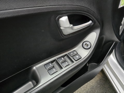 Kia Picanto 1.0 CVVT BusinessLine bluetooth airco lm