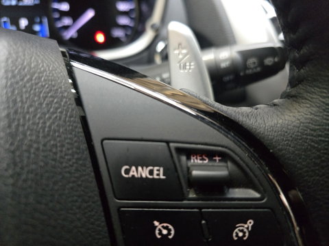 Mitsubishi Eclipse Cross 2.4 PHEV Intense+ Navi Camera Clima Cruise LED LM