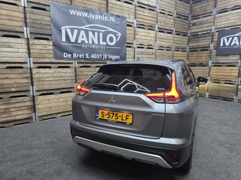Mitsubishi Eclipse Cross 2.4 PHEV Intense+ Navi Camera Clima Cruise LED LM