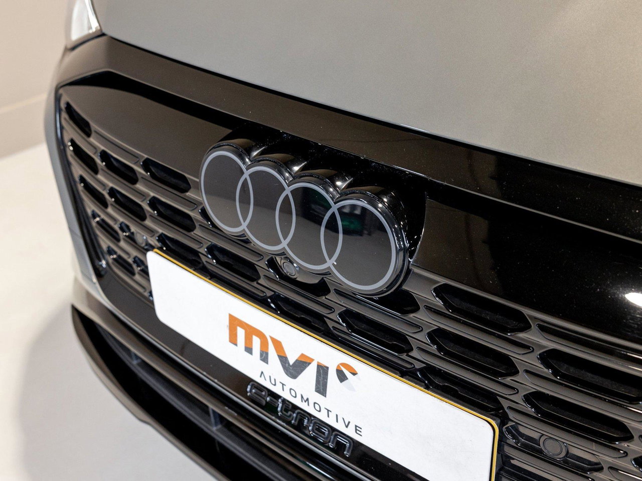 Audi Q8 Sportback e-tron