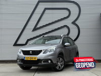 Peugeot 2008 - 1.2 PureTech Blue Lion 2e Eigenaar|Navi|Pano|Trekhaak|Airco|Cruise|PDC|Carplay|N.A.P|APK tot 05-2027
