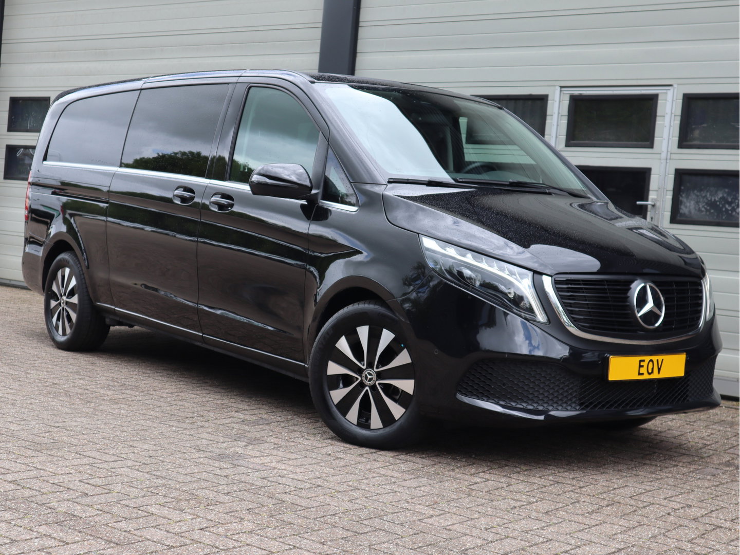 Mercedes-Benz EQV 300 90kWh L3 Extra lang - 8 Persoons - Leder - elc. Schuif