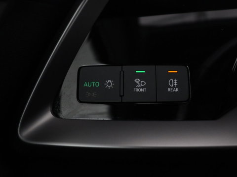 Audi A3 30 TFSI Advanced edition | Panoramadak | Stoelverwarming | Camera | Carplay | Sportstoelen | Navigatie | Full LED | Virtual Cockpit | Getint glas | Climate control | Parkeerhulp | Cruise control
