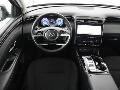 Hyundai Tucson 1.6 T-GDI PHEV Comfort 4WD | SOH 97,9% | Adaptive cruise | Camera | Carplay | Navigatie | Climate control | Parkeerhulp | 19'' | Digital Cockpit | DAB | Bluetooth | Plug In